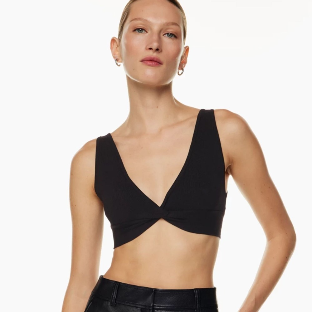 BABATON By Aritzia Sculpt Knit Twist Tank‎ Cropped twist-front tank Medium Size